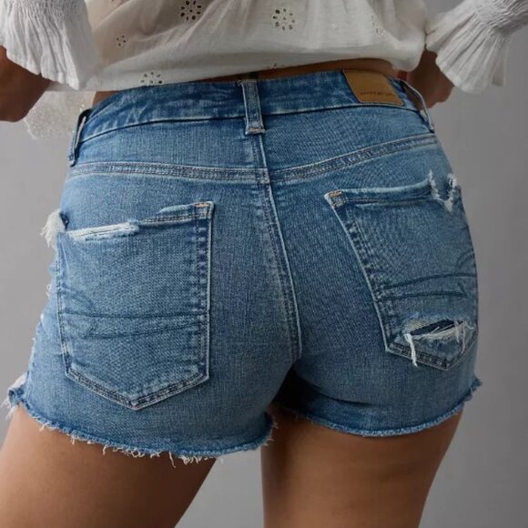 NWT American Eagle Next Level Curvy Ripped High-Waisted Denim Short 2 - Picture 2 of 16